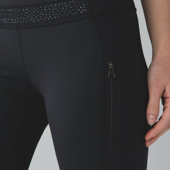 lululemon Inspire Tight II 28" - Picture 4 of 4